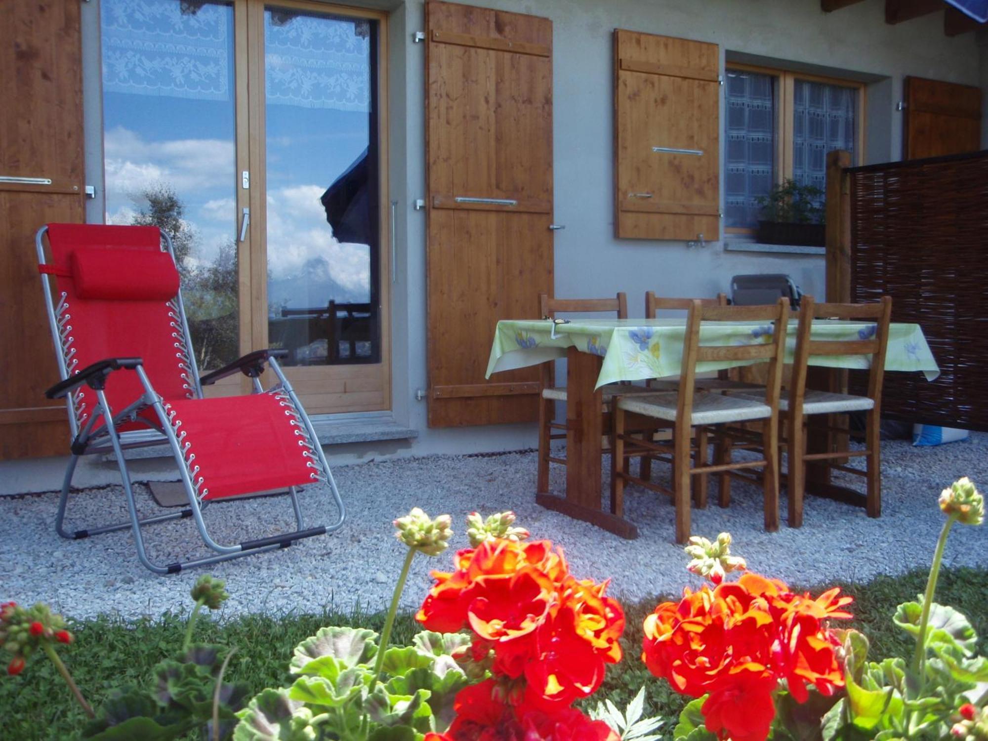 Les Gites Du Cairn Vernamiège Buitenkant foto